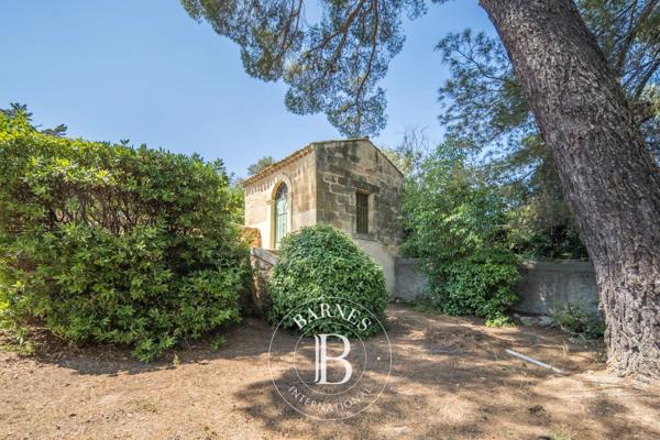Pézenas, Maison 4 Chambres -  270 m² à vendre