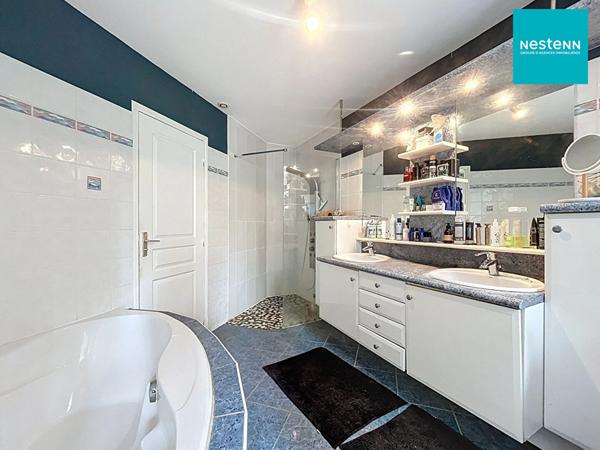 Maison Saint Just Saint Rambert 5 pièces - 145 m² hab - Terrain 1501 m²