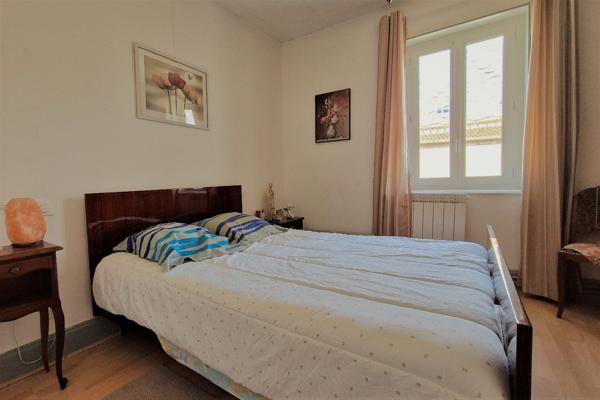 CUSSET - Proche du centre et des commodités.