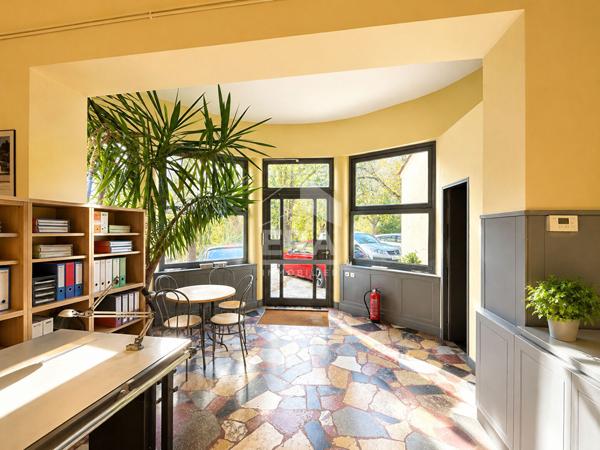 Immeuble de rapport Château Arnoux Saint Auban 20 pièce(s) 800 m2