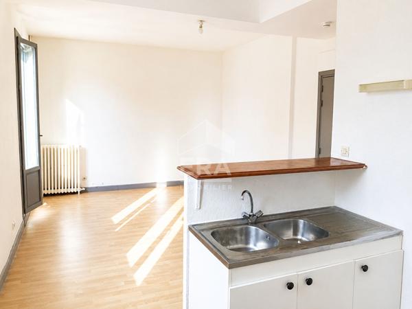 Immeuble de rapport Château Arnoux Saint Auban 20 pièce(s) 800 m2