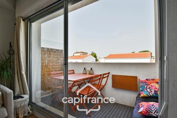 Appartement rénové à vendre 2 pièces MESCHERS SUR GIRONDE (17) avec balcon, à proximité des commerces et des plages