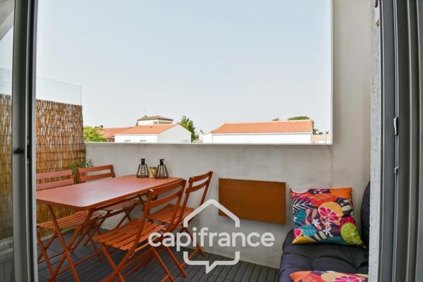 Appartement rénové à vendre 2 pièces MESCHERS SUR GIRONDE (17) avec balcon, à proximité des commerces et des plages