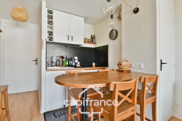 Appartement rénové à vendre 2 pièces MESCHERS SUR GIRONDE (17) avec balcon, à proximité des commerces et des plages