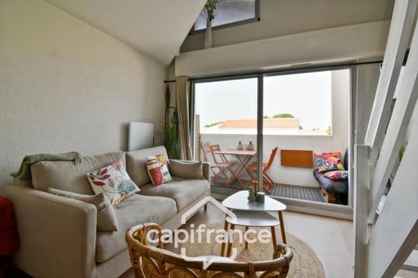 Appartement rénové à vendre 2 pièces MESCHERS SUR GIRONDE (17) avec balcon, à proximité des commerces et des plages