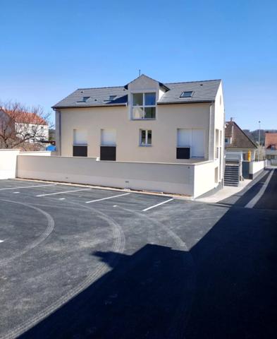 Appartement à louer 3 pièces NOGENT SUR OISE (60)