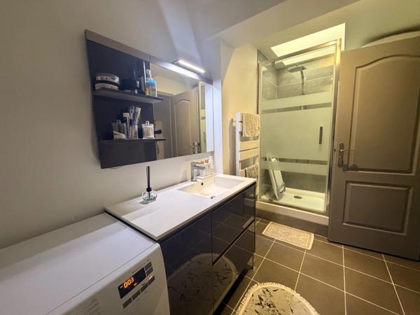 Appartement à louer 3 pièces NOGENT SUR OISE (60)