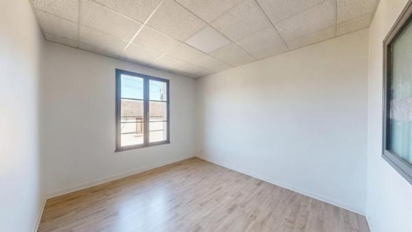 Vente / Immeuble à Nemours (77140)