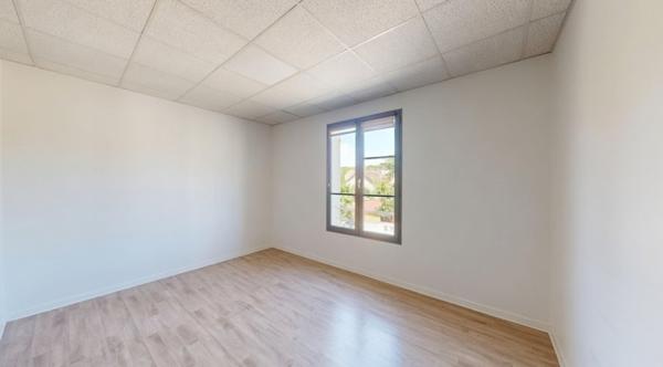 Vente / Immeuble à Nemours (77140)