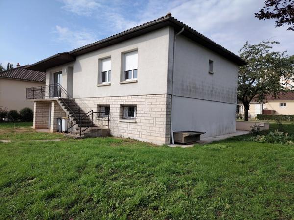 A vendre Maison de 93 m² dans secteur calme de Poitiers sur un Terrain 728 m²