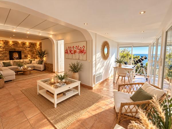 VILLA AVEC VUE MER PANORAMIQUE – extension accordée - piscinable