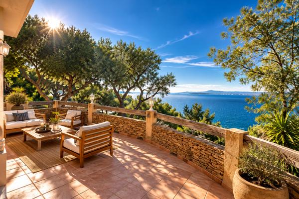 VILLA AVEC VUE MER PANORAMIQUE – extension accordée - piscinable