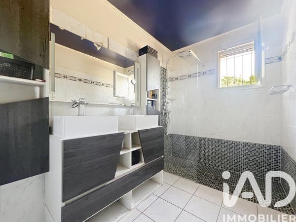 Maison à vendre 7 pièces 152,12 m² Tournan-en-Brie