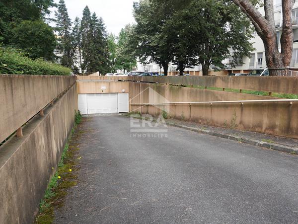 PAU : Garage souterrain sécurisé de 13.44m²