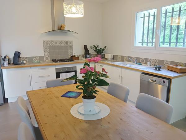 Les Angles (30133) Maisons type 4 121m2 sur 2150m2 ( 2 parcelles )