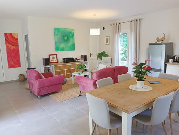 Les Angles (30133) Maisons type 4 121m2 sur 2150m2 ( 2 parcelles )