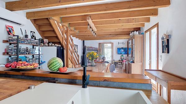 Maison à vendre à Carpentras 91 m² , 3 chambres, sur 670 m² de terrain