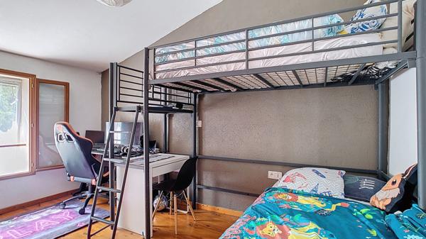 Maison à vendre à Carpentras 91 m² , 3 chambres, sur 670 m² de terrain