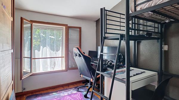 Maison à vendre à Carpentras 91 m² , 3 chambres, sur 670 m² de terrain