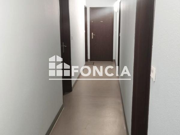 Location Studio 20.21 m² - 4 RUE JEAN GIRAUDOUX Villers Les Nancy 54600