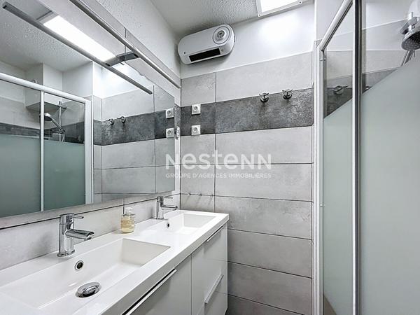 Port Camargue Plage Sud Appartement Type 3 plus cabine en parfait état avec parking privé