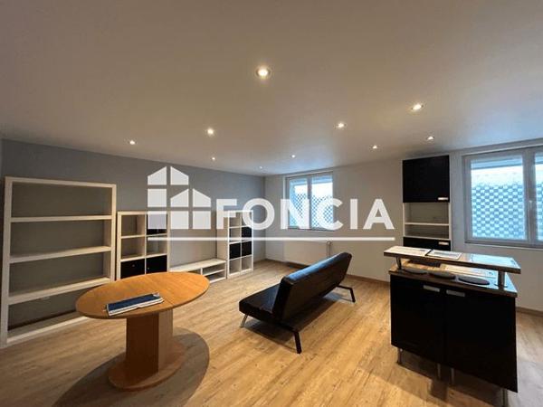 Location Appartement 2 pièces 40.3 m² - 61 RUE FOREST Charleville Mezieres 08000
