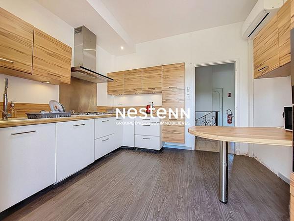 A VENDRE PORTET SUR GARONNE - TOULOUSE 250 M² BUREAUX ET SALLES DE REUNION , EXCELLENTE VISIBILITE