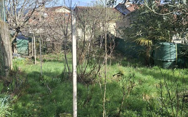 Maison à vendre    2 pièces •  Mazamet