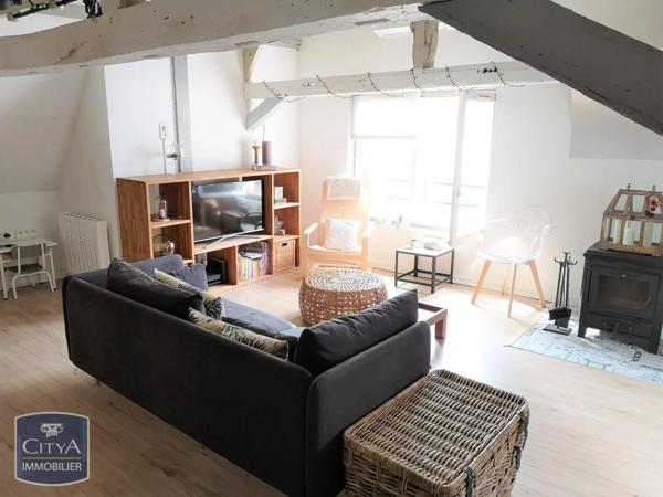 Appartement à louer 3 pièces 80.6m²