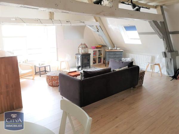 Appartement à louer 3 pièces 80.6m²