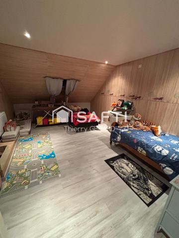 Si votre rêve est une maison en bois et respectueuse de l'environnement alors ,cette maison et faite pour vous !