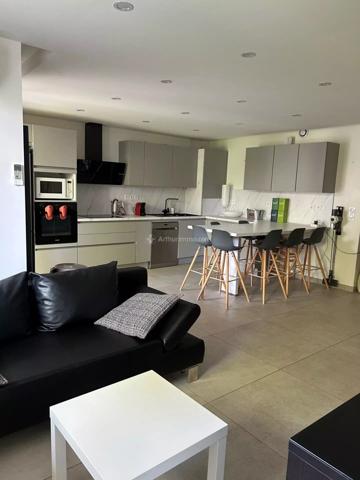 Location Appartement 4 pièces 80 m2 à Sainte-Foy-Lès-Lyon
