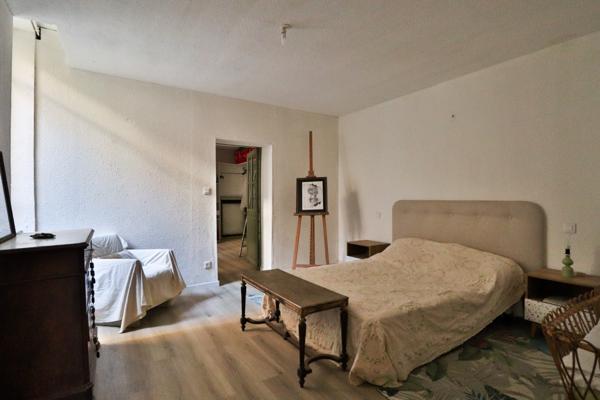 Immeuble 9 pièces - 224 m²