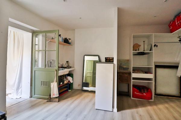 Immeuble 9 pièces - 224 m²