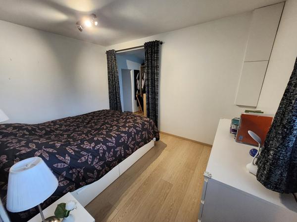 Maison Dourdan - Proche Gare RER C de 128 m2 comprenant un pavillon + un F2 indépendant