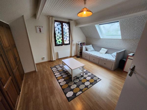 Maison Dourdan - Proche Gare RER C de 128 m2 comprenant un pavillon + un F2 indépendant