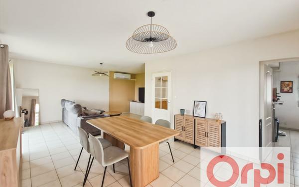 Maison à vendre    4 pièces •  Grenade