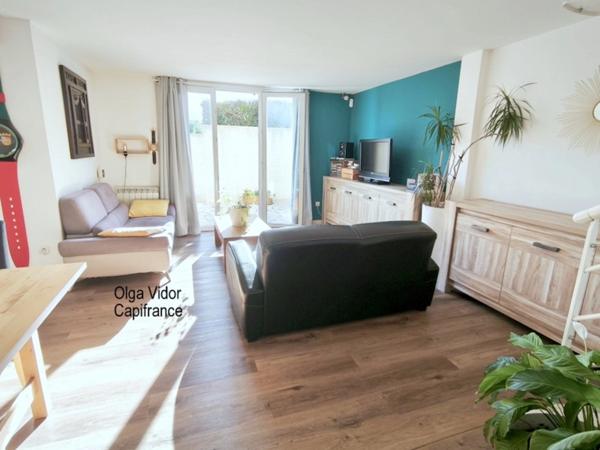 Maison à vendre AGDE QUARTIER RECHERCHE- VILLA 4 CHAMBRES AVEC GARAGE-PARKING TERRAIN ARBORE ET TERRASSES