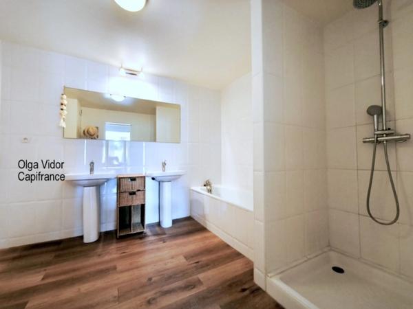 Maison à vendre AGDE QUARTIER RECHERCHE- VILLA 4 CHAMBRES AVEC GARAGE-PARKING TERRAIN ARBORE ET TERRASSES