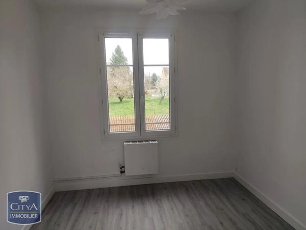 Appartement à louer 4 pièces 76.64m² Guéret (23000)