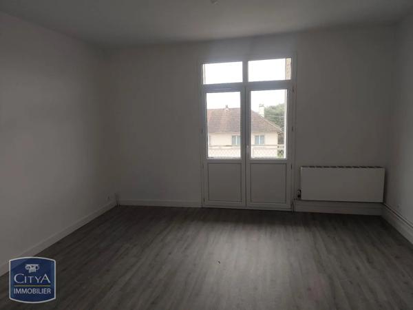 Appartement à louer 4 pièces 76.64m² Guéret (23000)