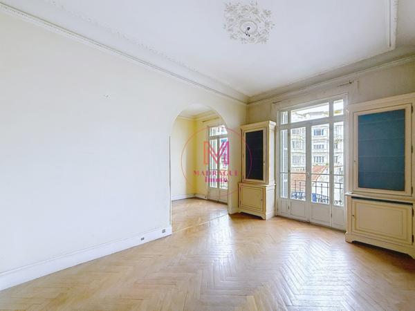 Appartement à NICE (06000)