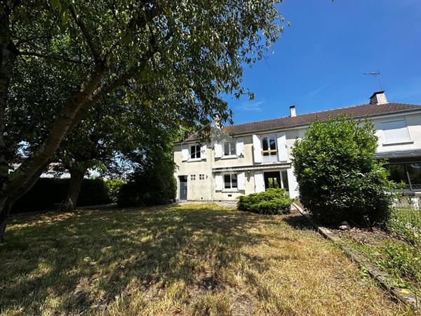 Maison à vendre, de 6 pièces située à Compiègne proche Centre de recherches UTC, Escom, Clinique Saint Côme