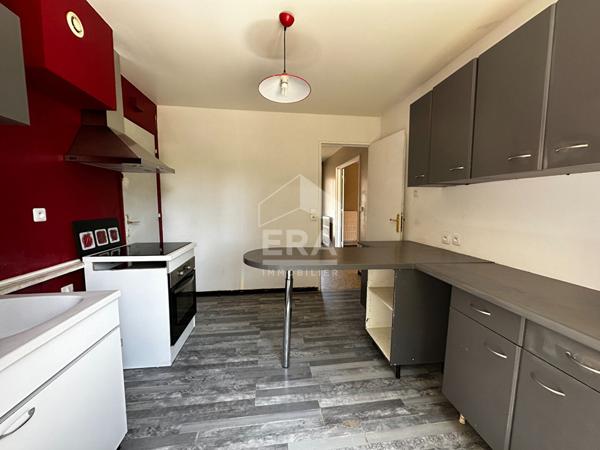 Maison à vendre, de 6 pièces située à Compiègne proche Centre de recherches UTC, Escom, Clinique Saint Côme