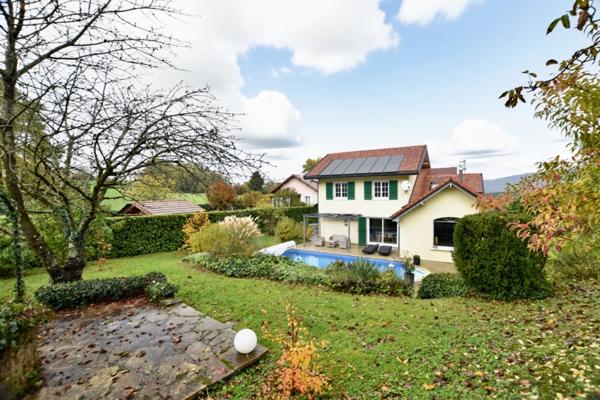 74930 - PER JUSSY - Maison 6 pièces 172 m² - Au calme - Piscine -