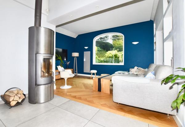 74930 - PER JUSSY - Maison 6 pièces 172 m² - Au calme - Piscine -