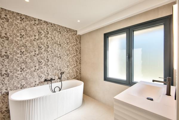 Maison à vendre  7 pièces - 205,47 m2 NICE - 06