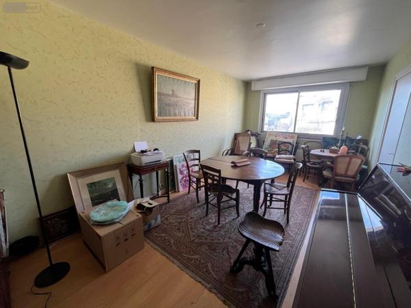 Appartement à vendre à Bourg-en-Bresse dans l'Ain (01000), ref : T4 + GARAGE + PARKINGS