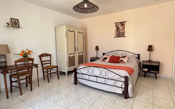 Maison à vendre    10 pièces •  Bourcefranc-le-Chapus