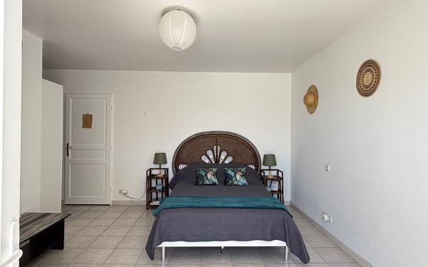 Maison à vendre    10 pièces •  Bourcefranc-le-Chapus